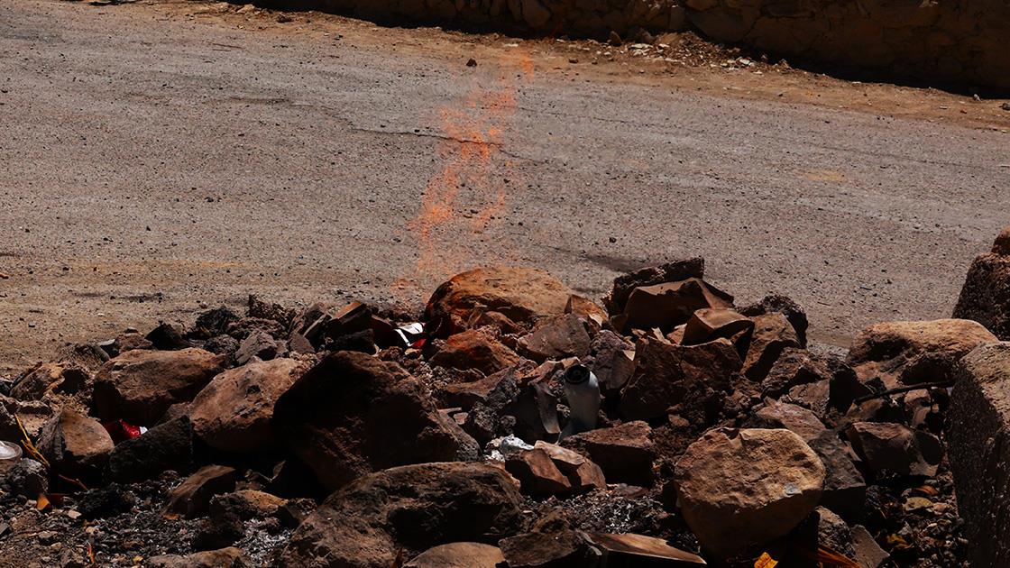 Suriye’nin başkenti Şam’ın doğusunda bulunan Akobar beldesinde bir hayırseverin desteğiyle