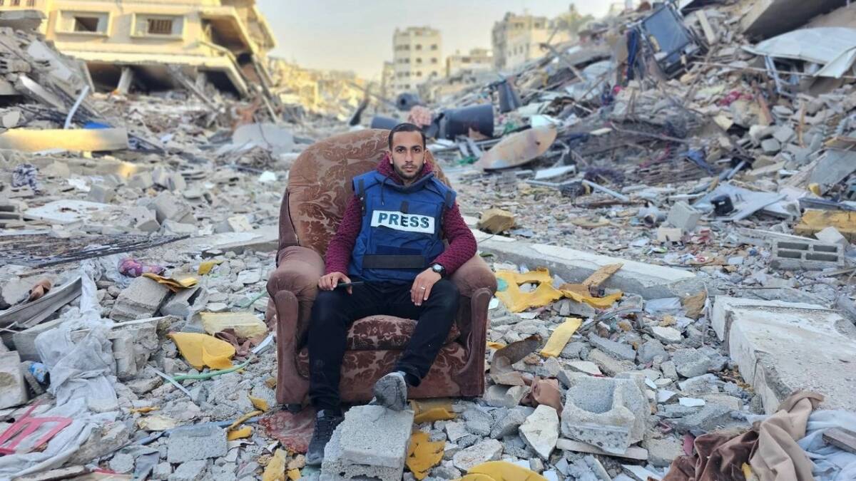 &nbsp; İsrail ordusunun Gazze’de Şifa Hastanesi çevresindeki gazeteci çadırına düzenlediği