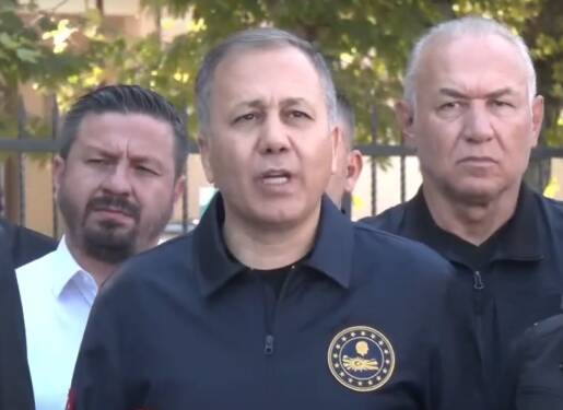 Balıkesir’de 6.1 büyüklüğündeki deprem, bölgede önemli hasarlara yol açtı. İçişleri