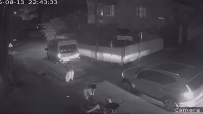   Hatay’ın İskenderun ilçesinde motosiklet ile minibüsün çarpışması sonucu bir