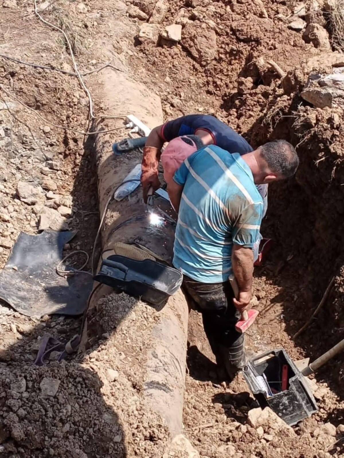 Hatay Büyükşehir Belediyesi Su ve Kanalizasyon İdaresi (HATSU), İskenderun’da meydana