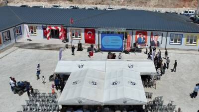   Depremlerin ardından yeniden ayağa kalkma sürecini yaşayan Hatay’da, devletin