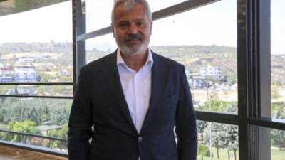 Kahramanmaraş merkezli 6 Şubat 2023 depremlerinde hasar gören Hatay Stadyumu’nda