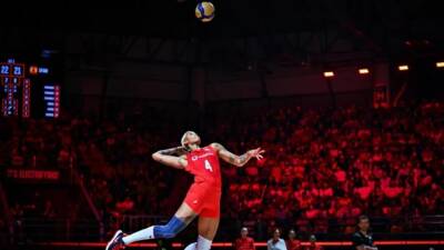 Tayland’da düzenlenen Dünya Şampiyonası’nda ilk maçını kazanan A Milli Kadın