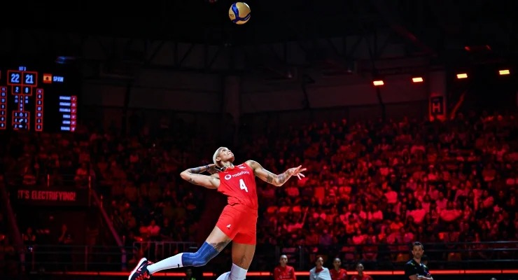 Tayland’da düzenlenen Dünya Şampiyonası’nda ilk maçını kazanan A Milli Kadın