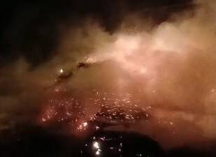 Hatay’ın Kırıkhan ilçesinde bir samanlıkta çıkan yangın, paniğe neden oldu.