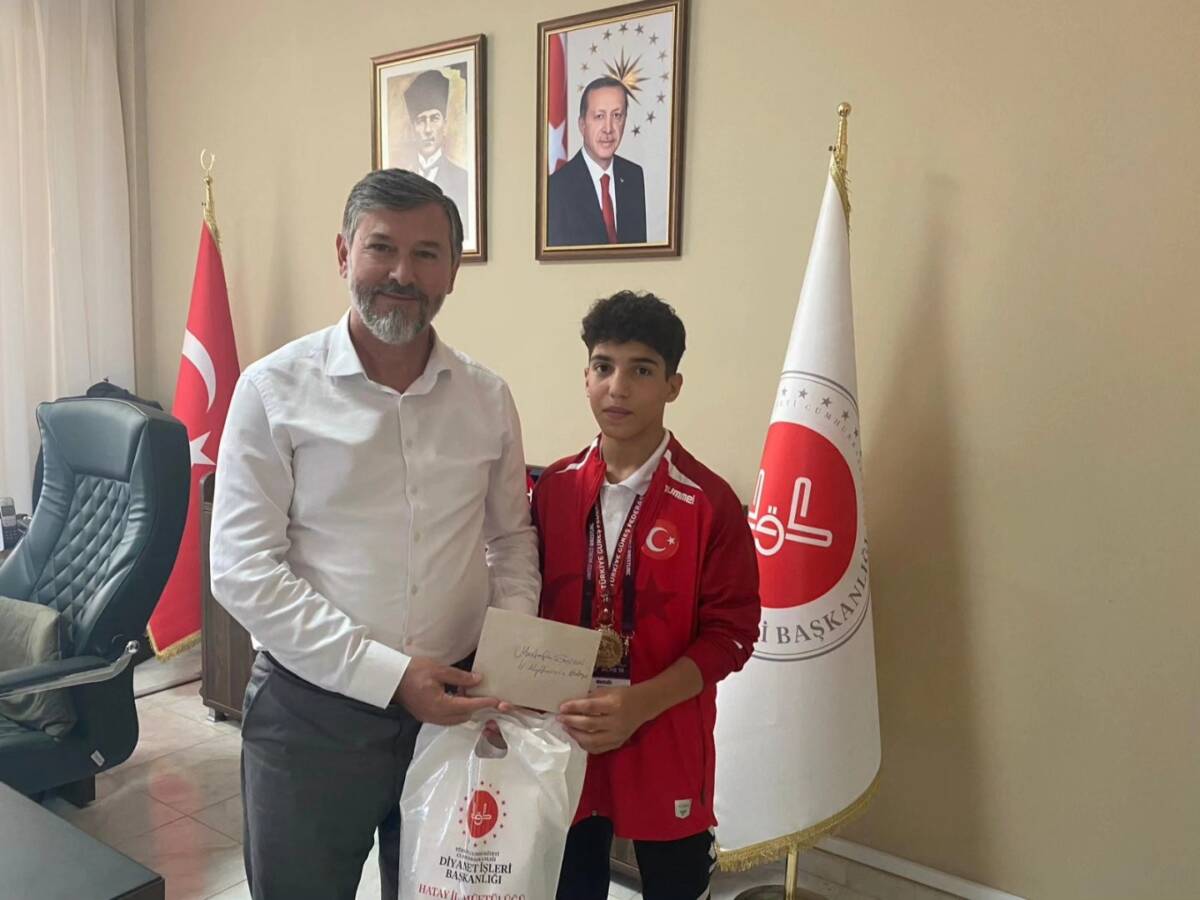 Hatay’ın Reyhanlı ilçesinde görev yapan Karabatak Mahallesi Camii İmam Hatibi