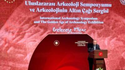 Hatay’ın Reyhanlı ilçesindeki Aççana Höyük’te bulunan yaklaşık 3.500 yıllık tablet,