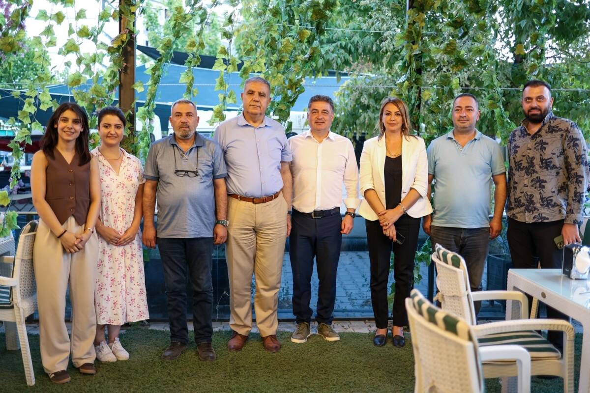 CHP Genel Merkezi’nin görevlendirmesiyle Hatay milletvekilleri Mehmet Güzelmansur, Nermin Yıldırım