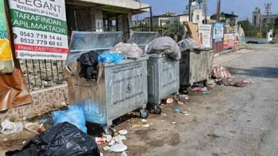 Arsuz Belediyesi, temizlik çalışmalarını öncelikli görevleri arasında tutuyor. Ancak ilçede