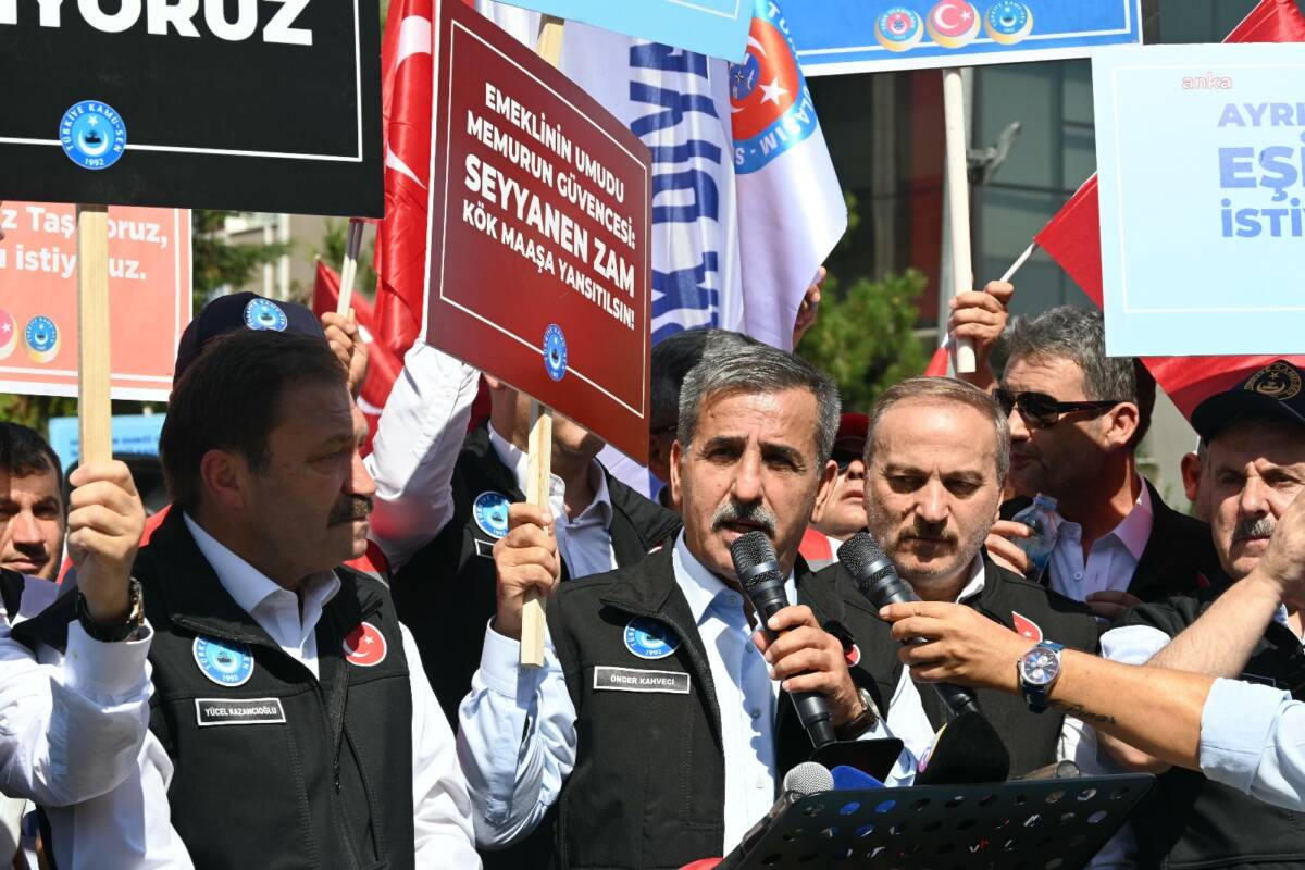 Türkiye Kamu-Sen Genel Başkanı Önder Kahveci, hükümetin toplu sözleşme teklifine