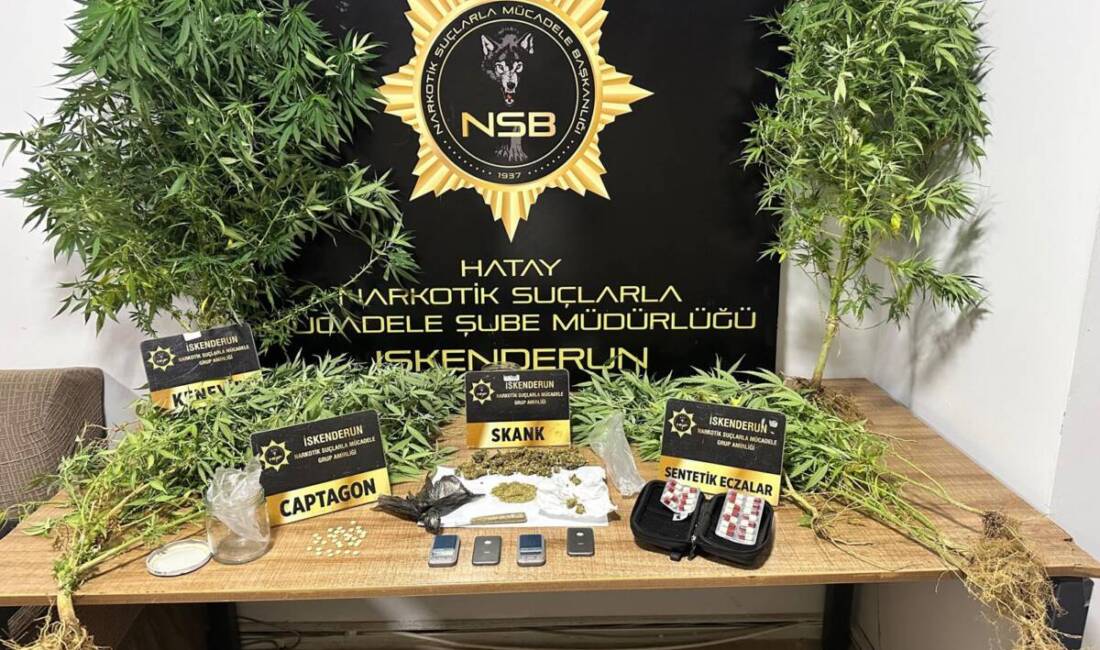 Hatay’da Narkotik Operasyonunda 19 şüpheli tutuklandı Hatay’da polis ekiplerinin düzenlediği uyuşturucu operasyonlarında gözaltına alınan 24 zanlıdan