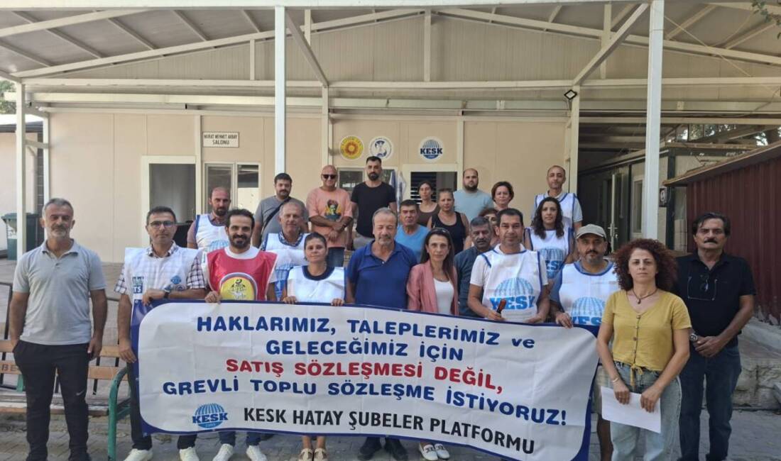 Kamu emekçileri, toplu sözleşme taleplerinin karşılanmaması üzerine ülke genelinde üretimi