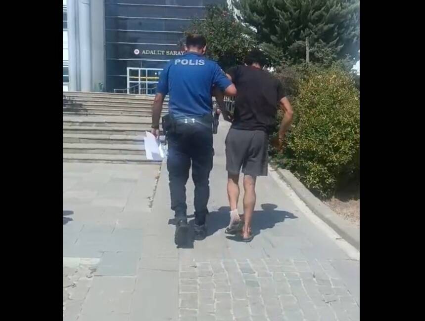 Hatay Emniyet Müdürlüğü ekiplerinin aranan şahıslara yönelik yürüttüğü çalışmalar sonuç