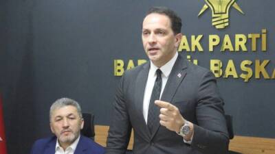 Türkiye siyasetinde son günlerde yaşanan operasyonlar, yalnızca adli süreçlerle sınırlı