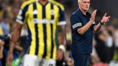 UEFA Şampiyonlar Ligi play-off turu ilk ayağında Fenerbahçe ve Benfica