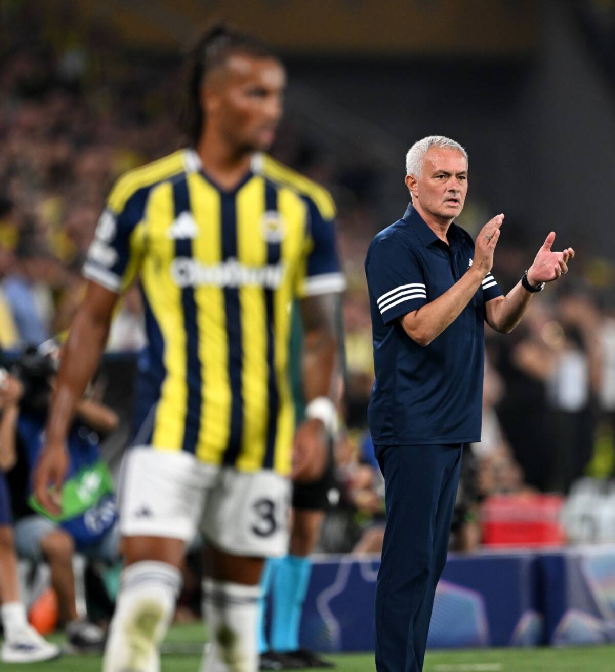 UEFA Şampiyonlar Ligi play-off turu ilk ayağında Fenerbahçe ve Benfica