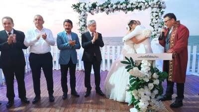 Hatay eski Valisi Rahmi Doğan ile Kırşehir Valisi Murat Sefa