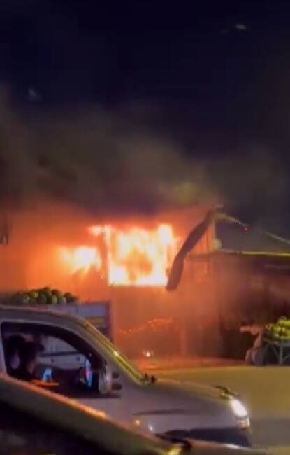 Hatay’da İş yeri alevlere teslim oldu Hatay’ın Antakya ilçesinde, şofbenden kaynaklandığı tahmin edilen bir yangın, kısa