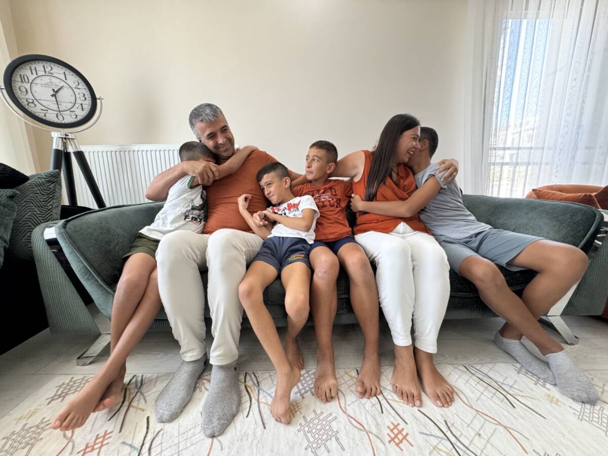 Hatay’da 6 Şubat 2023’teki depremde evleri ağır hasar gören Gültekin