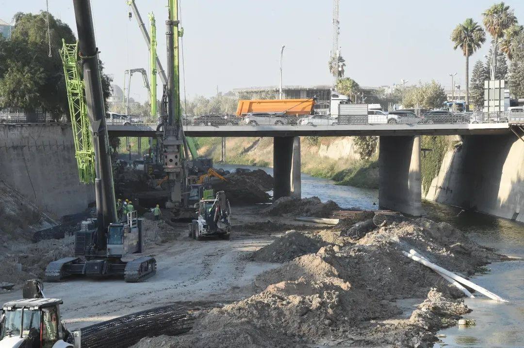 Hatay’da Asi Nehri’nin zemin güçlendirmesi ve rehabilitasyonu kapsamında yürütülen dev