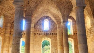 Hatay’ın Samandağ ilçesindeki Batıayaz Ermeni Kilisesi, yarım kalan inşaatı ve