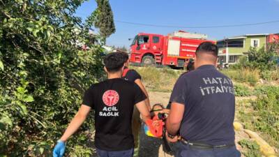 Hatay’ın Antakya ilçesinde, engelli öğrencileri ve ailelerini taşıyan servis minibüsü