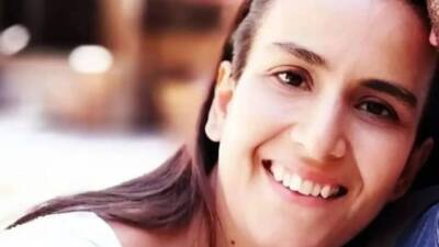 Dörtyol Gazi İlkokulu’nda İngilizce öğretmeni olarak görev yapan Tuğba Türkoğlu