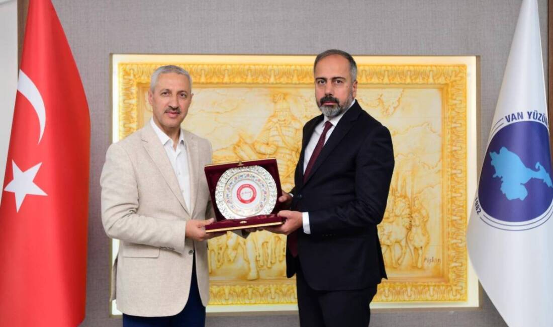 Hatay Mustafa Kemal Üniversitesi (MKÜ) Rektörü Prof. Dr. Veysel Eren