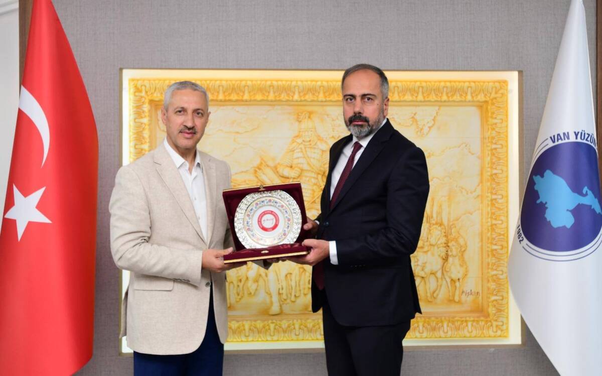 Hatay Mustafa Kemal Üniversitesi (MKÜ) Rektörü Prof. Dr. Veysel Eren