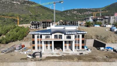 Hatay’da uzun yıllardır planlanan ve “Hatay’ın hayali” olarak nitelendirilen Kamu