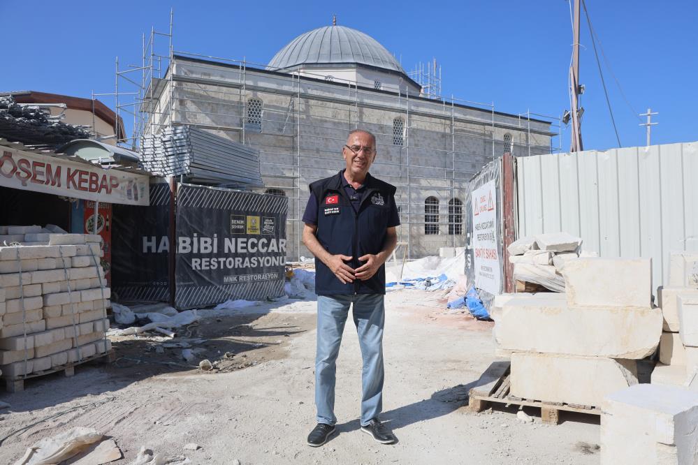 Kahramanmaraş merkezli depremlerin ardından büyük yıkım yaşayan Hatay’ın Antakya ilçesinde,