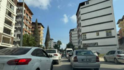 Hatay’ın kalbi konumundaki Antakya ve Defne ilçelerinde trafik sorunu her