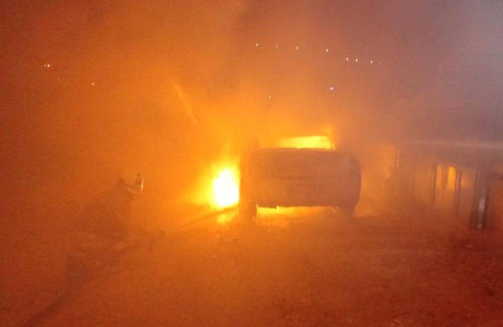 Hatay’ın Antakya ilçesinde, Narlıca ve Odabaşı mahallelerinde çıkan araç yangınları