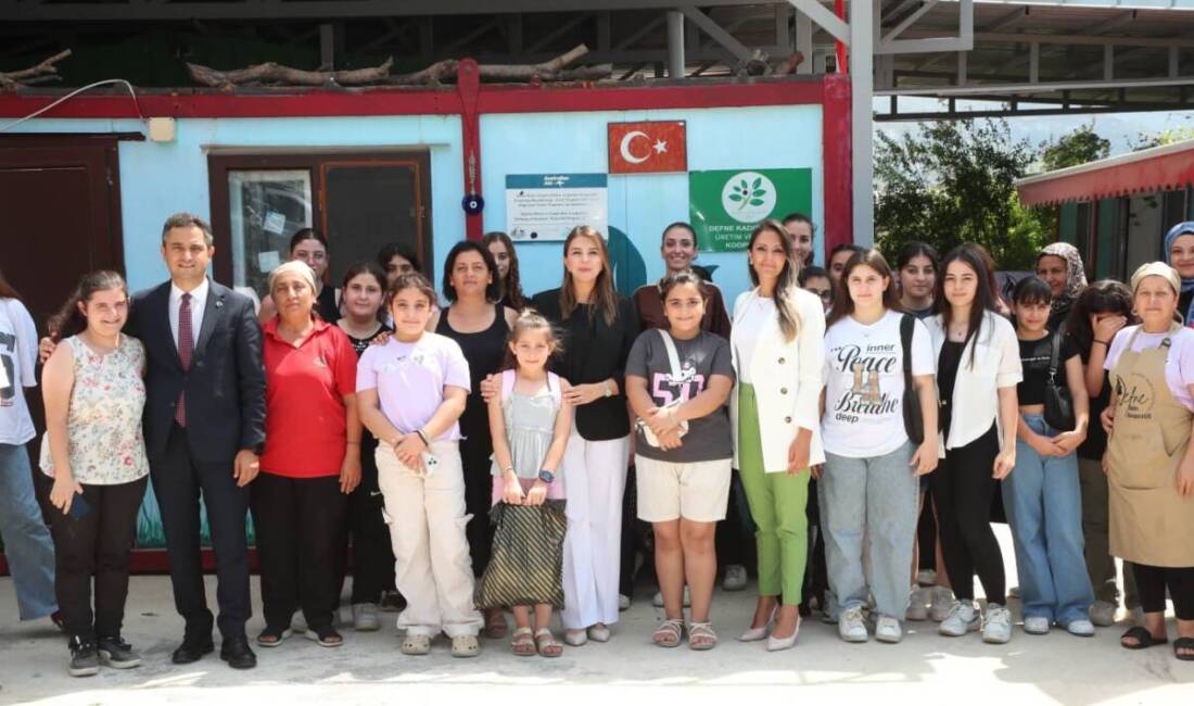 Yüreğimizdeki Işık Projesi ile Kız Çocuklarına Moral Hatay’da Yüreğimizdeki Işık Projesi kapsamında kız çocuklarıyla kahvaltı programı düzenlendi.