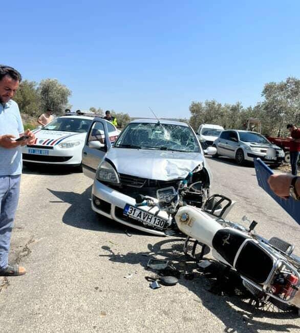 Hatay’ın Altınözü ilçesinde meydana gelen trafik kazasında motosiklet sürücüsü yaralandı.
