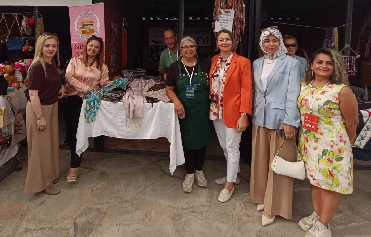 Bitlis’in Ahlat ilçesinde düzenlenen Malazgirt Zaferi’nin 954. yıl dönümü etkinliklerinde,