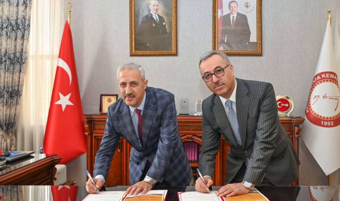 HMKÜ ve HBB’den mesleki gelişim protokolü Hatay Mustafa Kemal Üniversitesi (HMKÜ) ile Hatay Büyükşehir Belediyesi (HBB)
