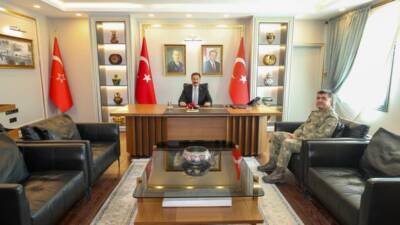 Hatay Valisi Mustafa Masatlı, önceki gün iki ayrı askeri heyeti