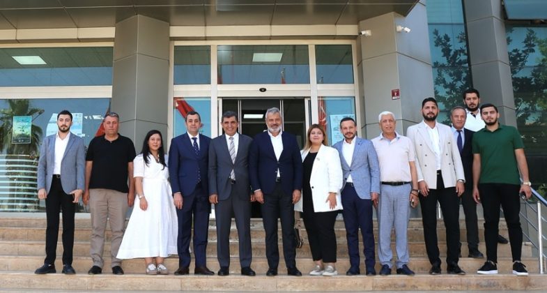Hatay Büyükşehir Belediye Başkanı Mehmet Öntürk, Ak Parti Hatay İl