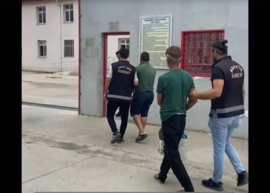 Hatay Emniyet Müdürlüğü ekipleri, hakkında kesinleşmiş hapis cezası bulunan şahısların