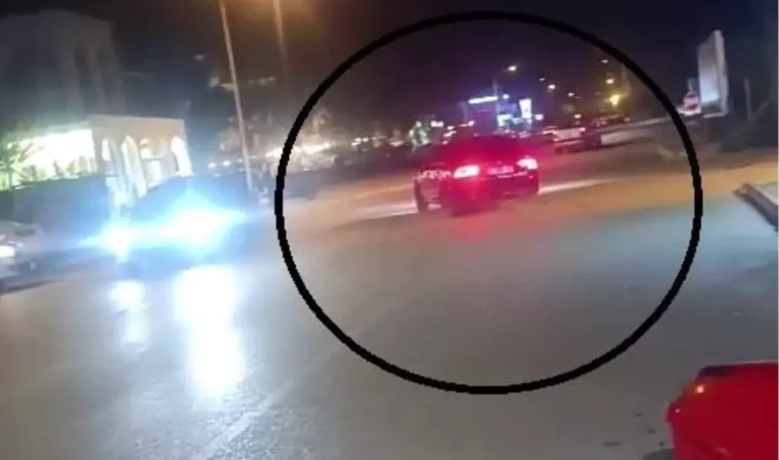Hatay’ın Samandağ ilçesinde, gece saatlerinde drift yapan bir sürücünün kullandığı
