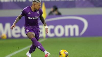 Galatasaray, sağ bek transferinde gözünü Fiorentina forması giyen Brezilyalı futbolcu