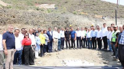 Hatay’ın Antakya ilçesine bağlı Karlısu Mahallesi’nde TOKİ tarafından başlatılan proje