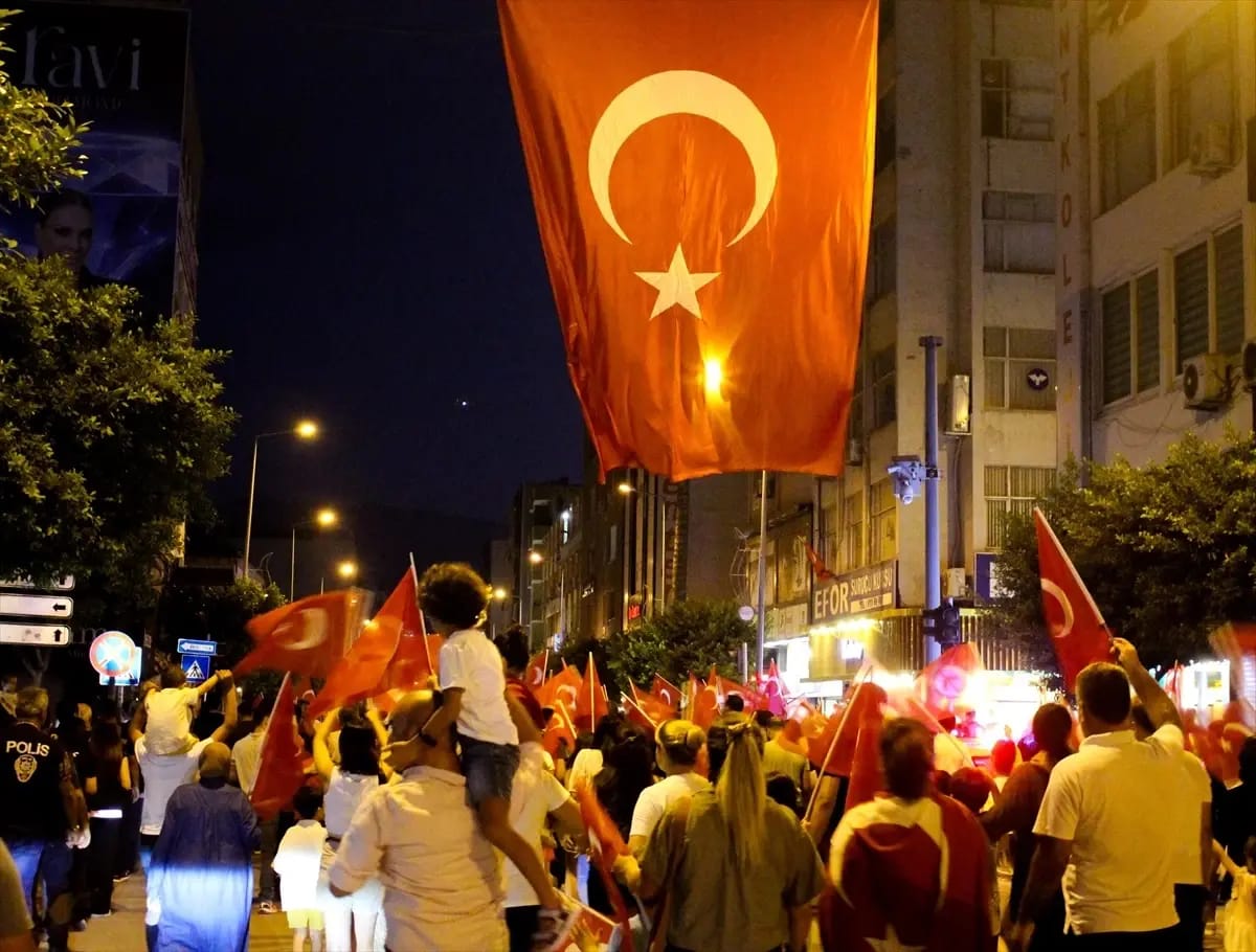 Hatay’ın İskenderun ilçesinde, 30 Ağustos Zafer Bayramı kutlamaları kapsamında düzenlenen