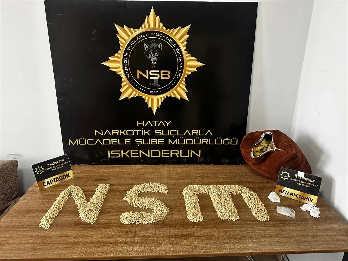 Hatay’ın İskenderun ilçesinde, polis ekiplerinin yaptığı rutin yol kontrolü, önemli