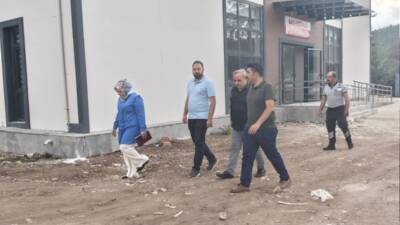 Yayladağı Kaymakamı Halil Yazıcı, ilçedeki sağlık yatırımlarını yakından takip etmeye