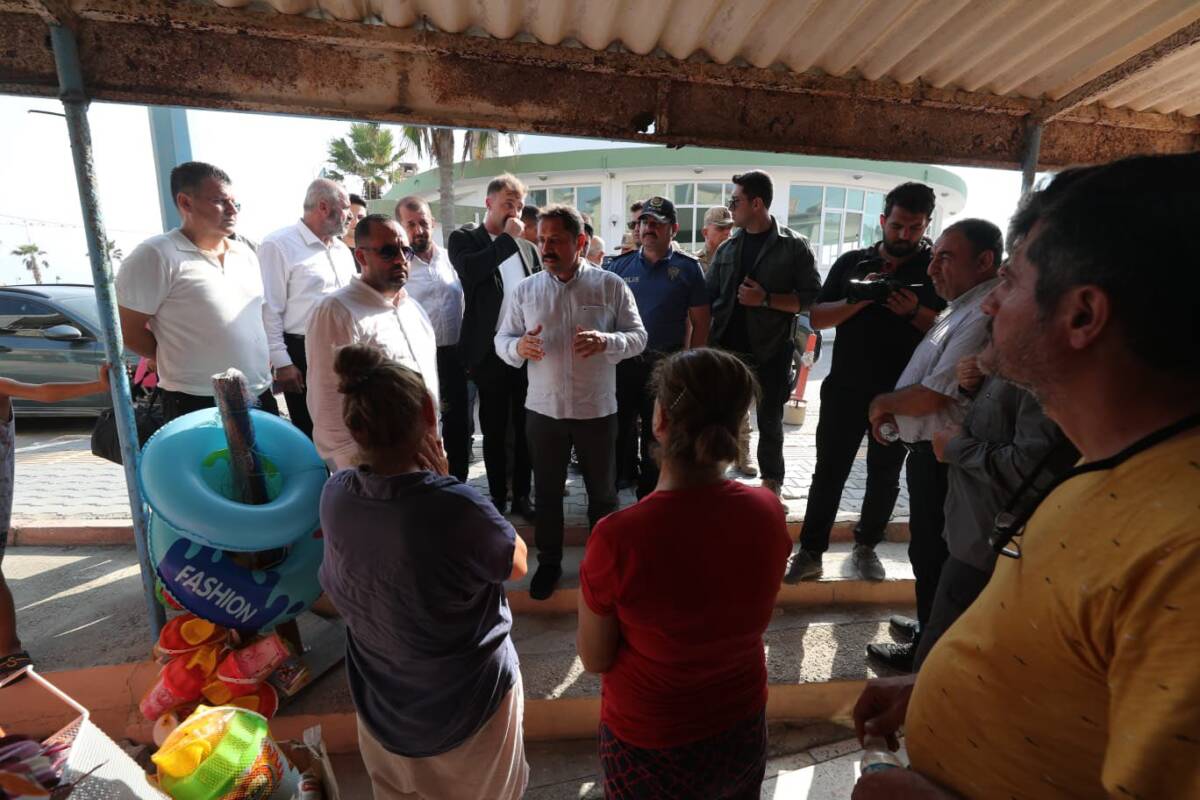 Hatay’ın Samandağ ilçesinde, Hatay Valisi Mustafa Masatlı, İl Emniyet Müdürü