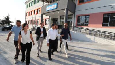 Hatay Valisi Mustafa Masatlı, Defne ilçesinde 6 Şubat 2023’te yaşanan