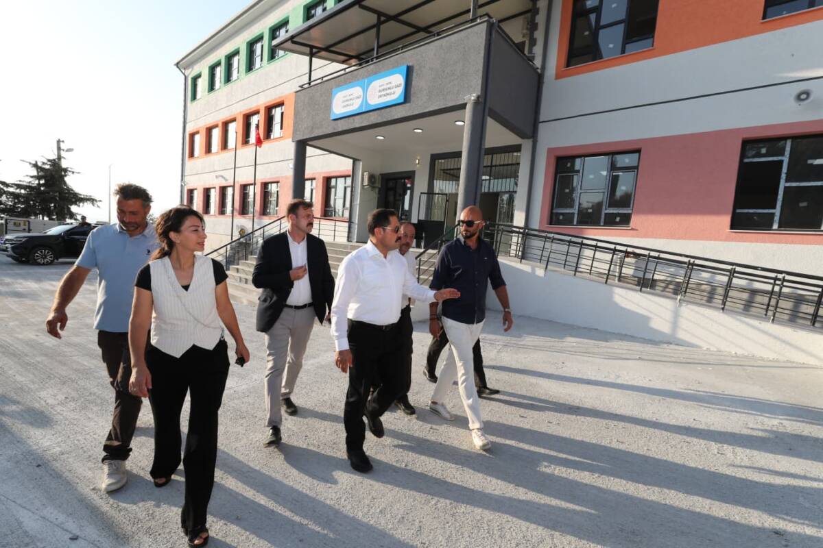 Hatay Valisi Mustafa Masatlı, Defne ilçesinde 6 Şubat 2023’te yaşanan